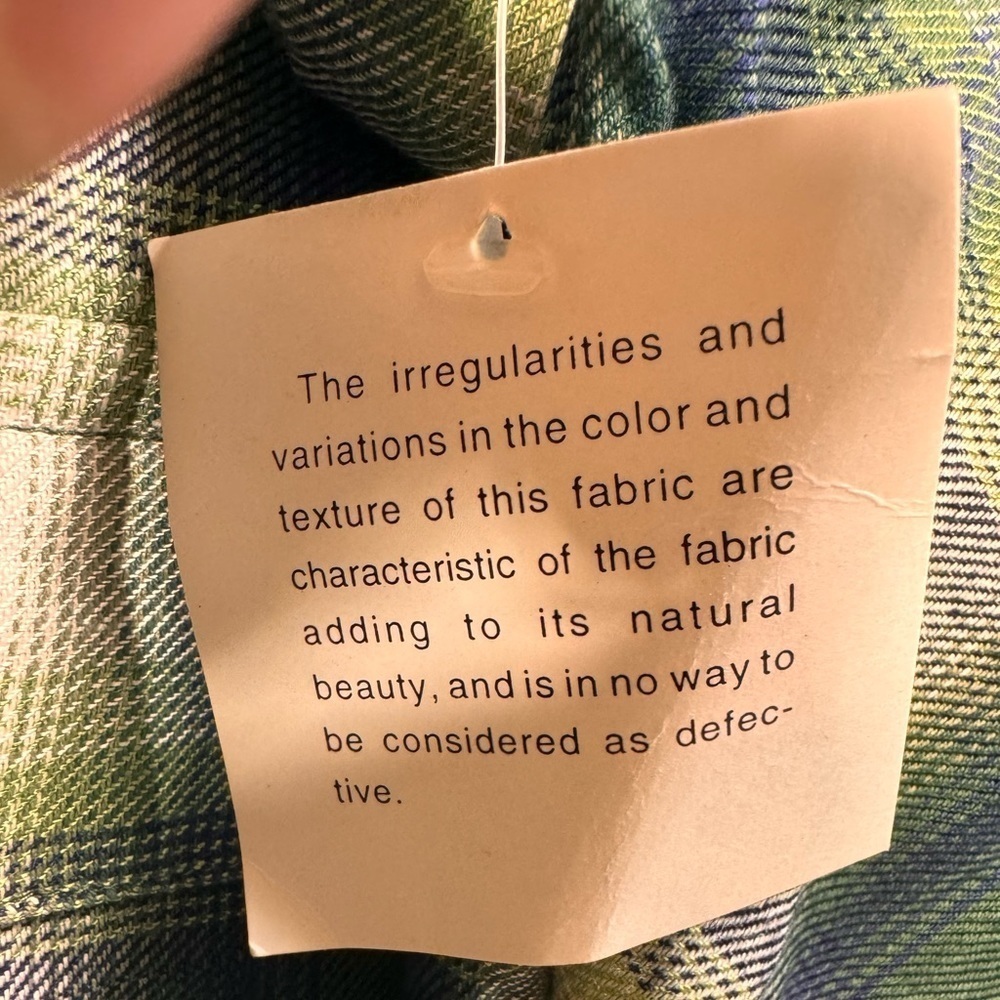 Cherokee woman’s button down - Picture 4 of 7